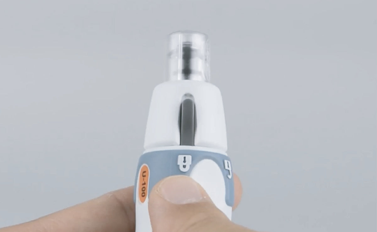 Muatkan video: Install a 10 ml bottle adapter